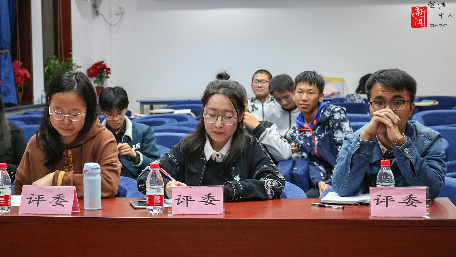 0d3adbc6740b25948edeb901735ebd48.jpg 第二轮辩论1.jpg