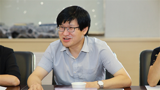 7bf7c9d9269406b9874372a23d86fe51.jpg IMG_9846.jpg