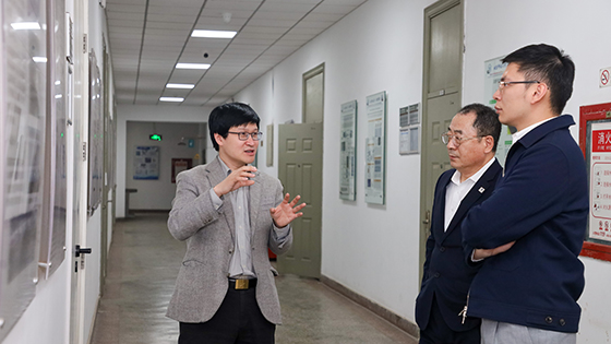 fd230a91c6bf19190533368df720eaca.jpg IMG_2520.jpg